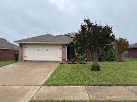 4400 Esta Lee Ave in Killeen, TX - Building Photo