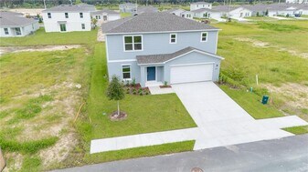 2241-2223 Th Loop in Ocala, FL - Building Photo