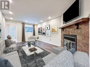 79 Linton Ave in Ajax, ON - Building Photo - Building Photo