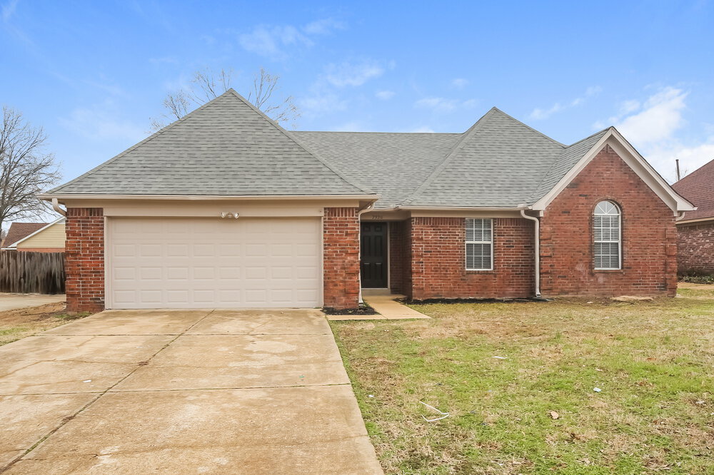 7326 Bramble Ln in Walls, MS - Foto de edificio