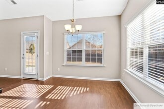 825 Burnview Ln in Chapin, SC - Building Photo - Building Photo