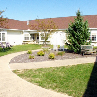 Medina Courts Senior Living in Lockhart, TX - Building Photo