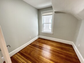 159 Boston St, Unit 1 in Boston, MA - Building Photo - Building Photo