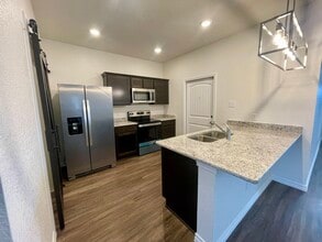5111 Rose Gdn Lp in Killeen, TX - Building Photo - Building Photo