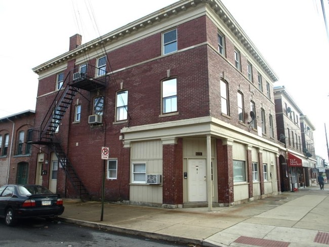 613-615 N Plum St in Lancaster, PA - Building Photo - Building Photo