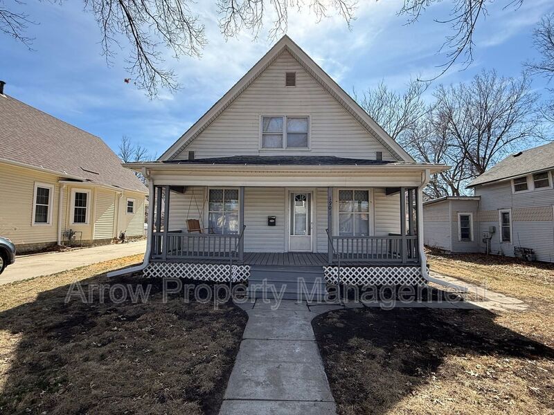 1901 Sumner St in Lincoln, NE - Building Photo