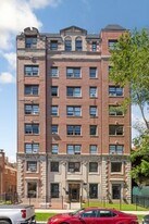 6026 N Winthrop Ave in Chicago, IL - Building Photo