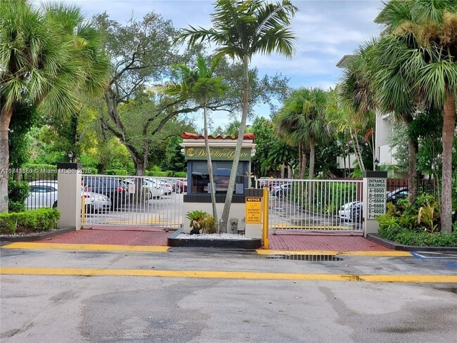 property at 6886 N Kendall Dr