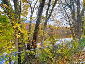 88 Taftville-Occum Rd in Norwich, CT - Building Photo - Building Photo