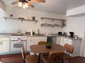 452 Liberty Landing Dr, Unit Basement in Fleetwood, NC - Building Photo - Building Photo