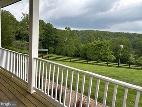 6625 McRaes Rd in Warrenton, VA - Building Photo - Building Photo