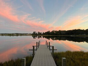 8 S Harbor Dr in Sag Harbor, NY - Building Photo - Building Photo