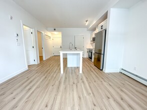 70 Sage Hill Walk NW in Calgary, AB - Building Photo - Building Photo
