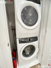 214 E St, Unit 2 in Boston, MA - Building Photo - Building Photo