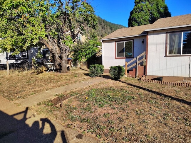 property at 637 NE Christian St