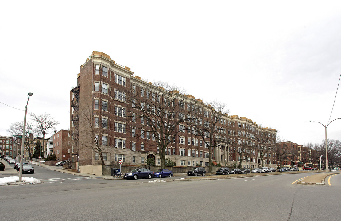 1376 Commonwealth Ave in Allston, MA - Building Photo