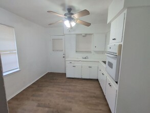 1718 Mignon Dr in Arlington, TX - Building Photo - Building Photo