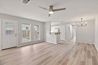 341 Fantail Loop in Lakeway, TX - Building Photo - Building Photo