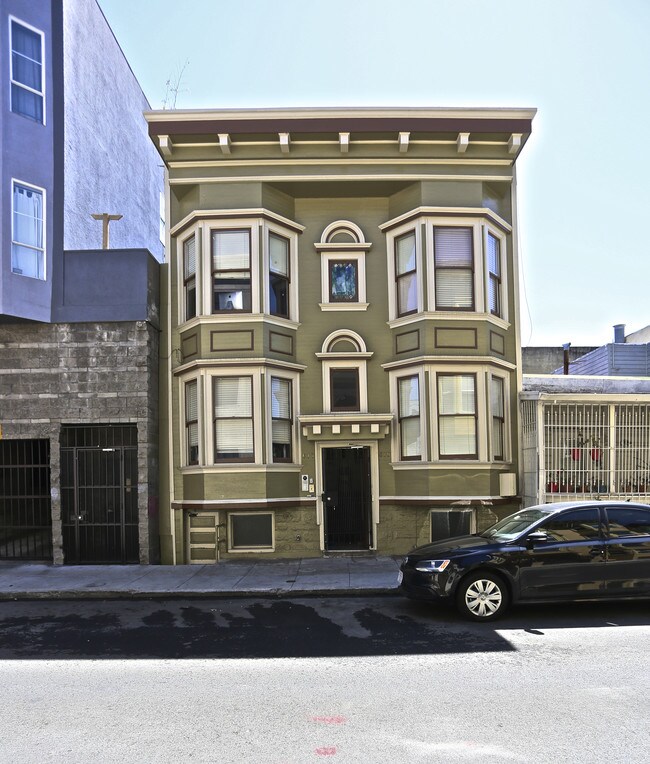 617-619 Natoma St in San Francisco, CA - Foto de edificio - Building Photo
