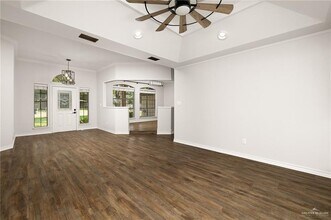 1701 Terrace Dr in Mission, TX - Foto de edificio - Building Photo