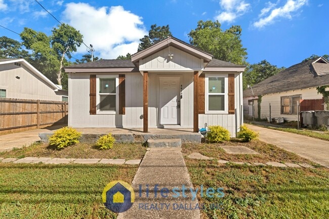 property at 4015 Spring Ave