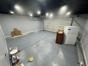 34647 Bristol Dr in Livonia, MI - Building Photo - Building Photo
