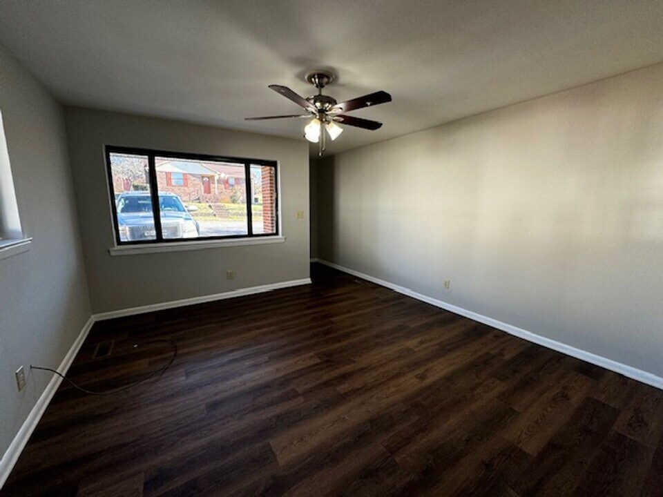 1755 Carolina Ave NE-Unit -1755 Carolina Ave NE # 2 in Cleveland, TN - Building Photo