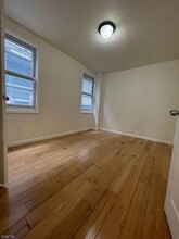 16 N 5th St, Unit 2 in Newark, NJ - Building Photo - Building Photo