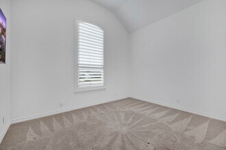 1618 Pitcher Bnd in San Antonio, TX - Building Photo - Building Photo
