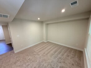 4136 Auburn Oak Ln in Charlotte, NC - Building Photo - Building Photo