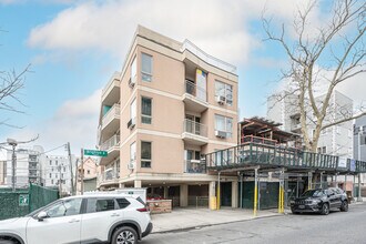 2946 Brighton 4th St in Brooklyn, NY - Building Photo - Building Photo
