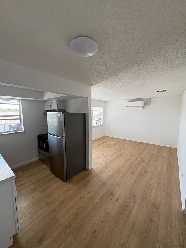 property at 1406 Barton Rd