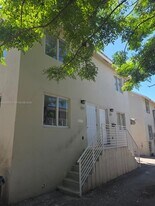 829 SW 3rd St in Miami, FL - Building Photo