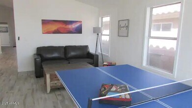 8620 W Paradise Ln in Peoria, AZ - Building Photo - Building Photo