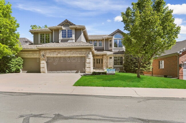 9616 E Maplewood Cir in Englewood, CO - Building Photo - Building Photo