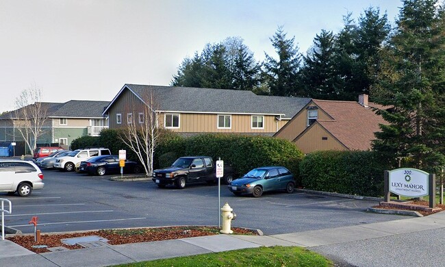 300 NE 7th Ave in Oak Harbor, WA - Building Photo - Building Photo