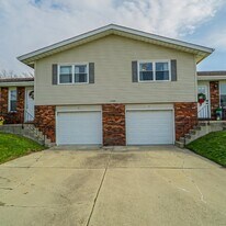 11395 W 133rd Ln in Cedar Lake, IN - Building Photo