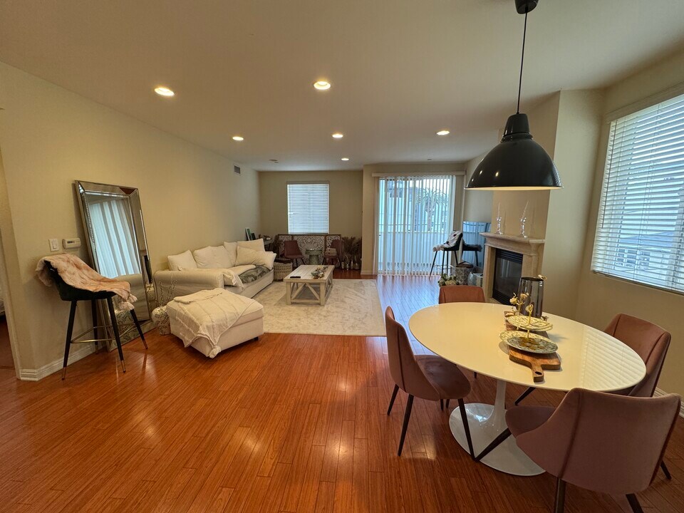 1845 Beloit Ave in Los Angeles, CA - Building Photo