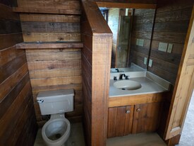 115 Sandager Ave in Jeanerette, LA - Building Photo