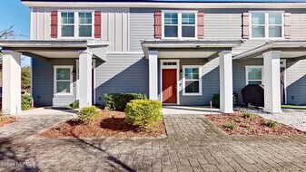 86624 Mainline Rd in Yulee, FL - Building Photo