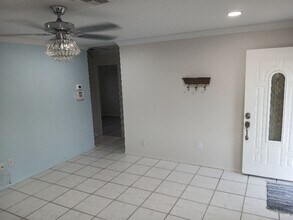 6100-6104 4th Ave S in St. Petersburg, FL - Foto de edificio - Building Photo