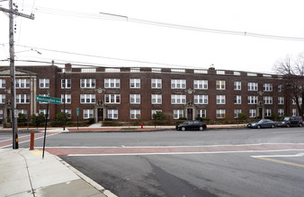 Chelsea Harborview Apartments in Chelsea, MA - Building Photo - Building Photo