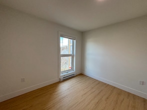 124 Wallace Ave in Fredericton, NB - Building Photo - Building Photo