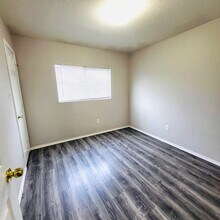 3807 Maverick Crk Rd in San Antonio, TX - Building Photo - Building Photo