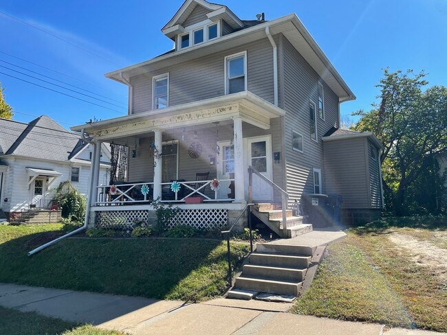 2414 9th Ave, Unit 2