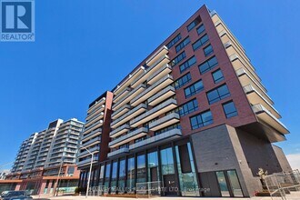 251-251 Masonry Wy in Mississauga, ON - Building Photo - Building Photo