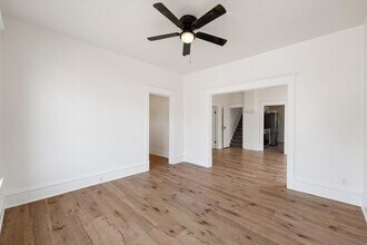 1113 W Montgomery Ave in Spokane, WA - Foto de edificio - Building Photo