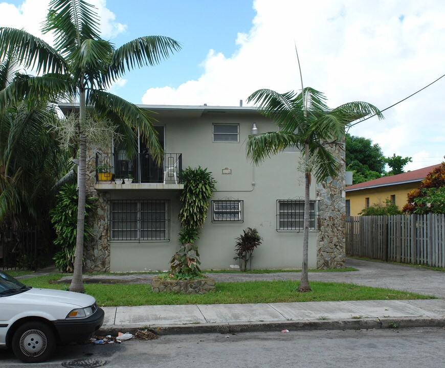 1836 SW 6th St in Miami, FL - Building Photo