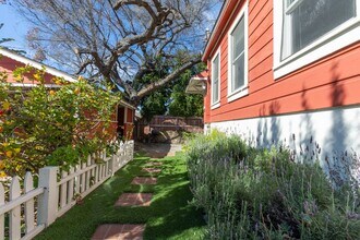 703 Manzanita Ave in Sierra Madre, CA - Building Photo - Building Photo