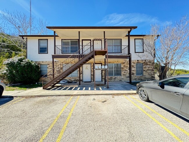 907 N 7th St in Copperas Cove, TX - Foto de edificio - Building Photo